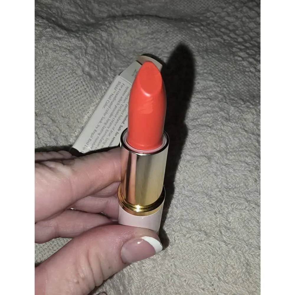 Mary Kay High Profile Creme Lipstick Ravishing Red 1736 .13 oz NIB